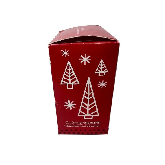 2013 Hallmark Frosty Friends 34th Series Eskimo & Seal Build Snowman EUC - Picture 12 of 15